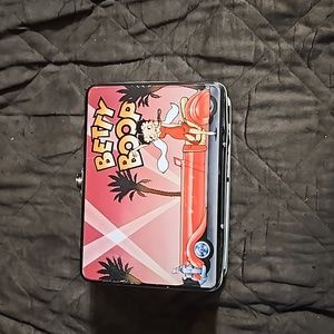 Betty Boop small lunch box 1997